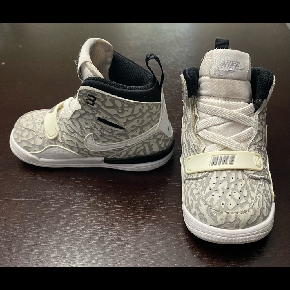 Baby Nike Air Jordan's Size 6c Black White Grey